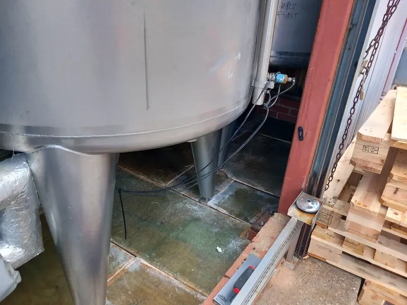 False floor in situ